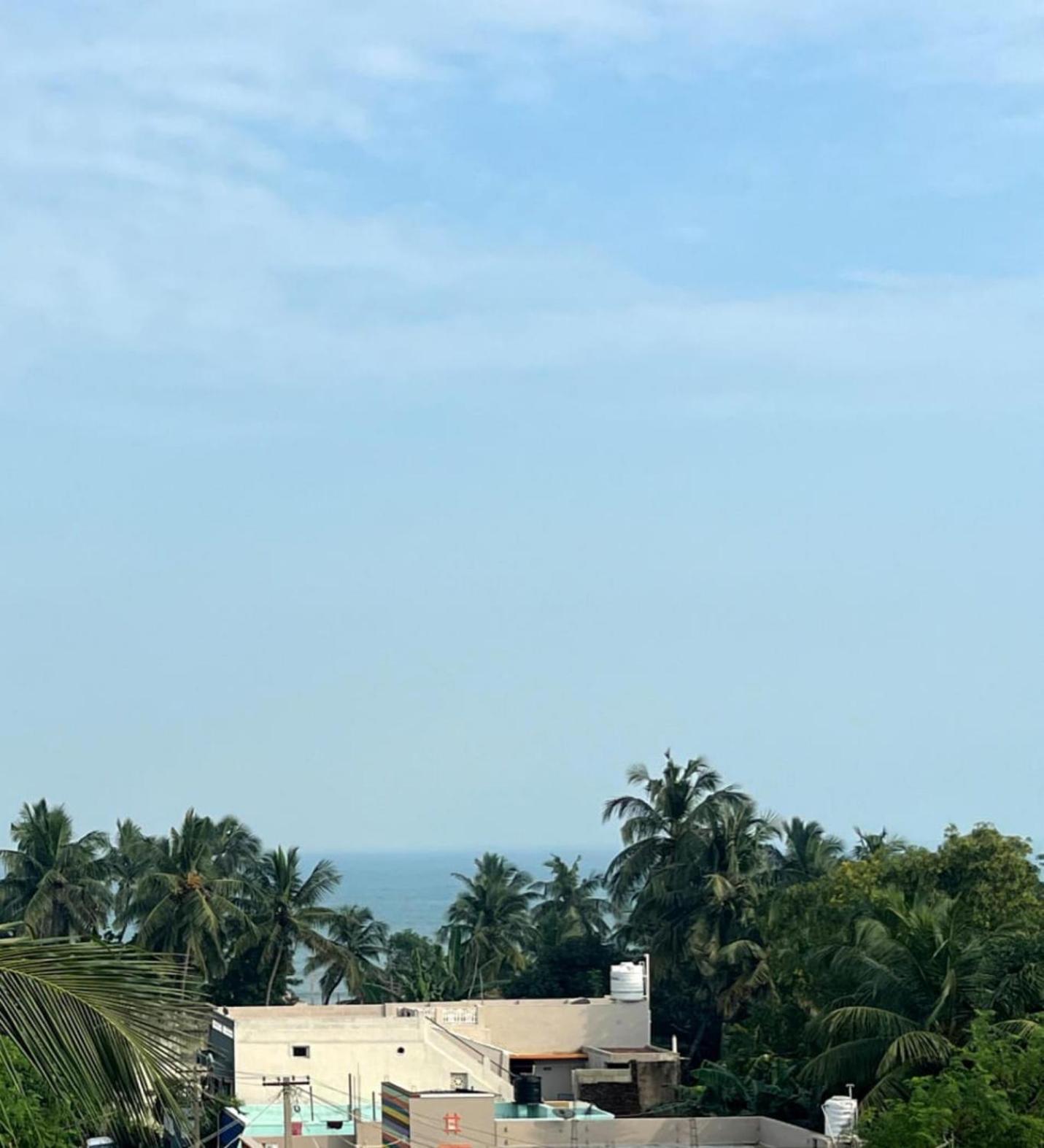 Dream Promenade Beach View بونديتْشيري المظهر الخارجي الصورة